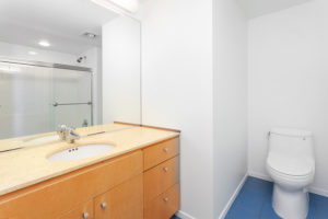 77 Dow 1106 1 bath